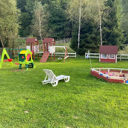 Domki Ze Hej Bieszczady Ustrzyki Dolne Exterior photo